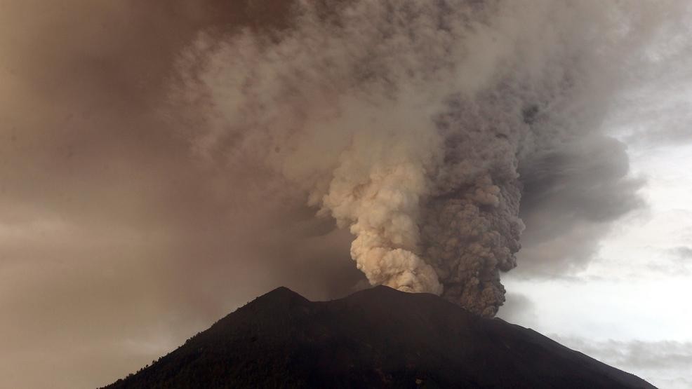 Bali volcano spews ash 30,000 feet into sky