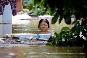 Death toll from Vietnam storm tops 60 and dams near bursting