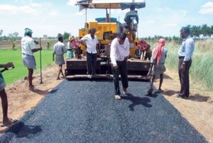 India is Building roads from plastic waste Future Toads